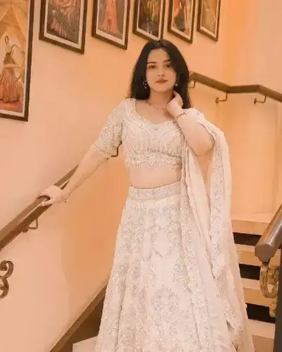Escort Besa